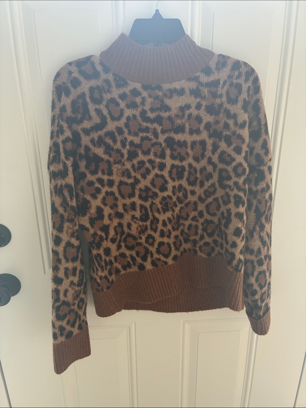 Women’s Loft Sweater size small